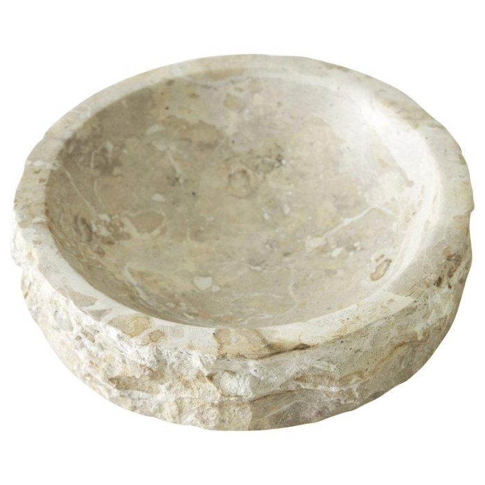 Rund skål Wren i marmor från Jakobsdals med ojämna kanter ovanifrån